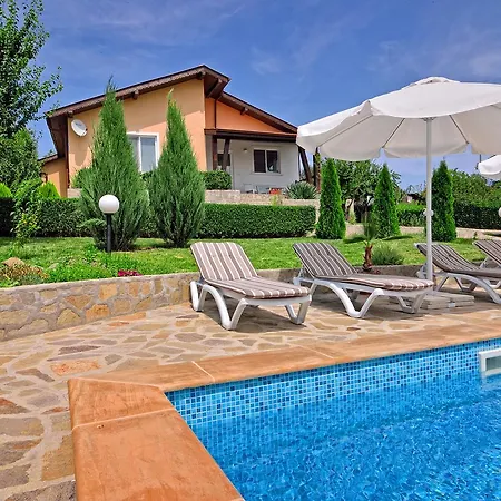 Villa Bulgariavilla - Knox *