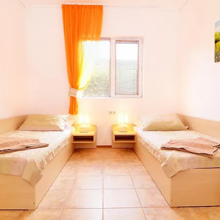 Bulgariavilla - Knox * Bryastovets